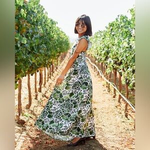 Kenny Flowers- The Napa resort dress - EUC